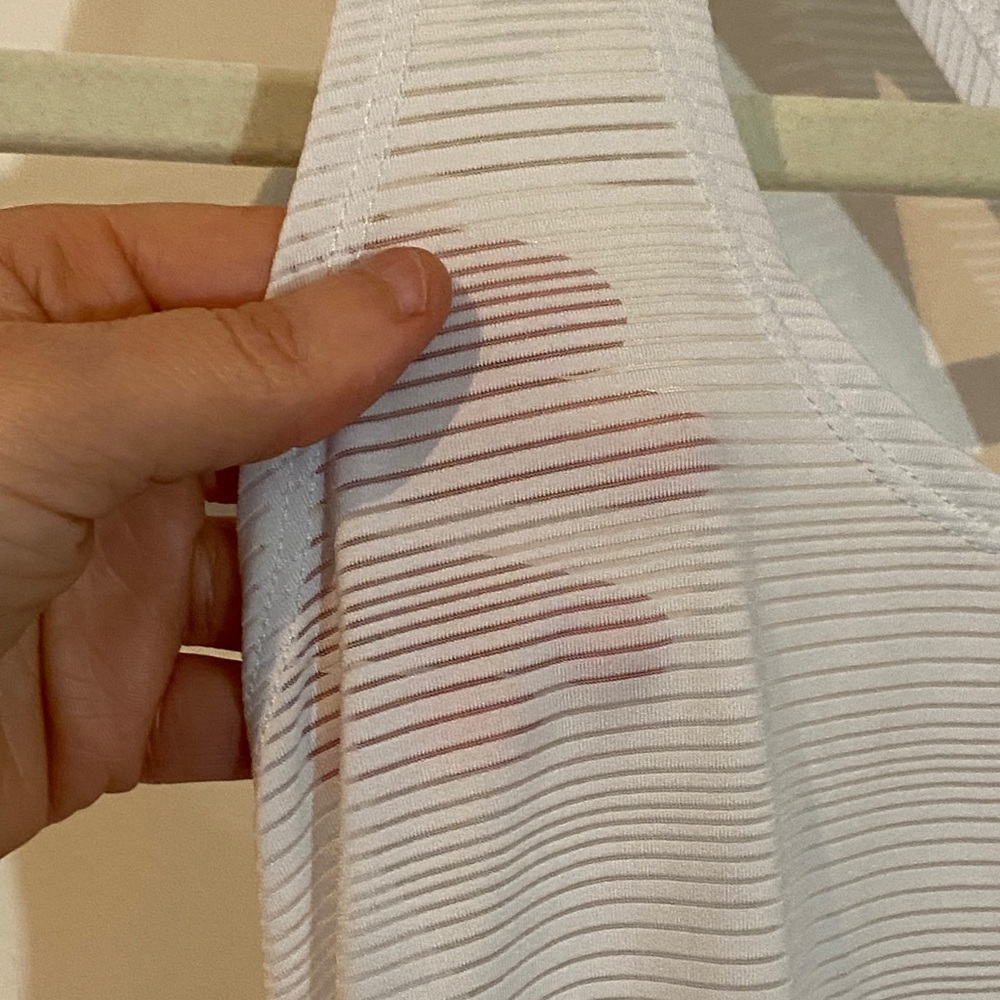 Off White Exercise Top - Picture 13 of 14